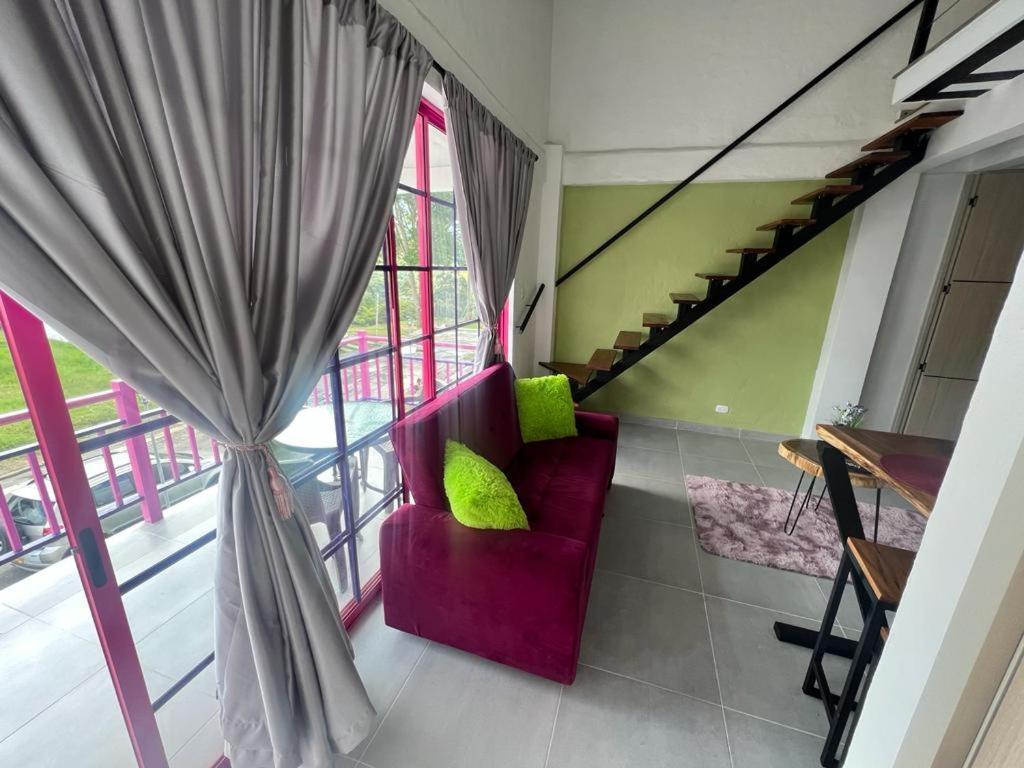 Apartment Astromelias