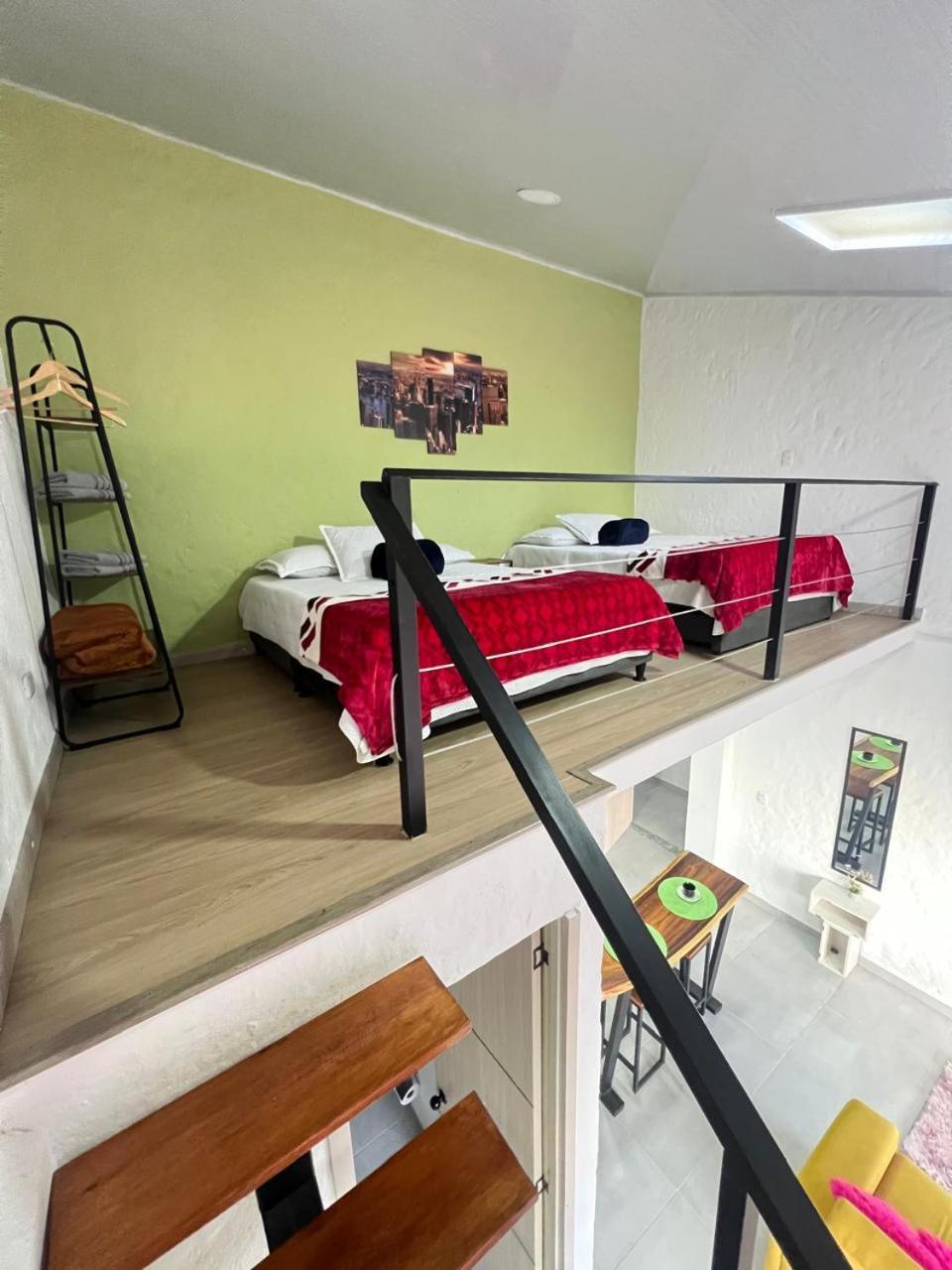 Astromelias Apartment *