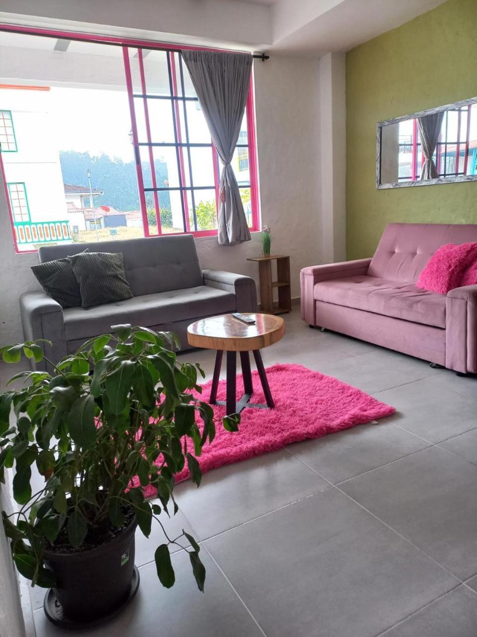 Astromelias Apartment